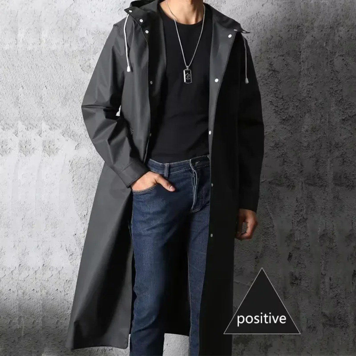 おしゃれな防水フード付きレインコート、ユニセックス、黒、厚手 - Camping Rain Poncho のレビューと価格